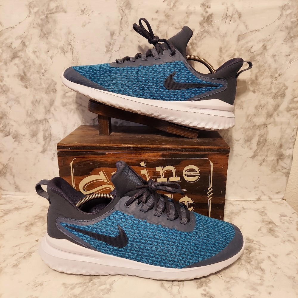 Pre-owned 2018 nike renew rival